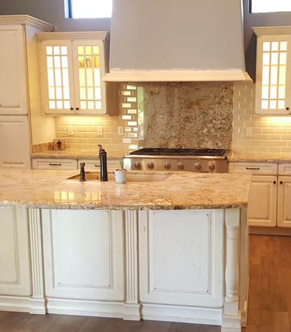 Why You Should Consider Cabinet Refacing Over Replacing