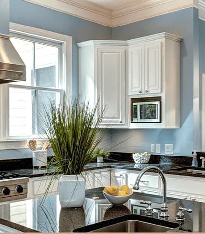 Choosing the Perfect Color for Your Refaced Cabinets